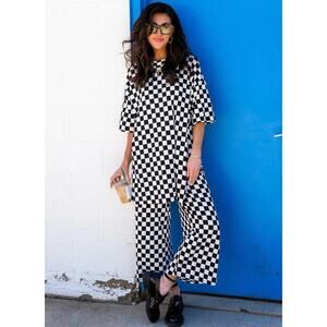 Dressed in LALA Lex black white checkered side leg pants